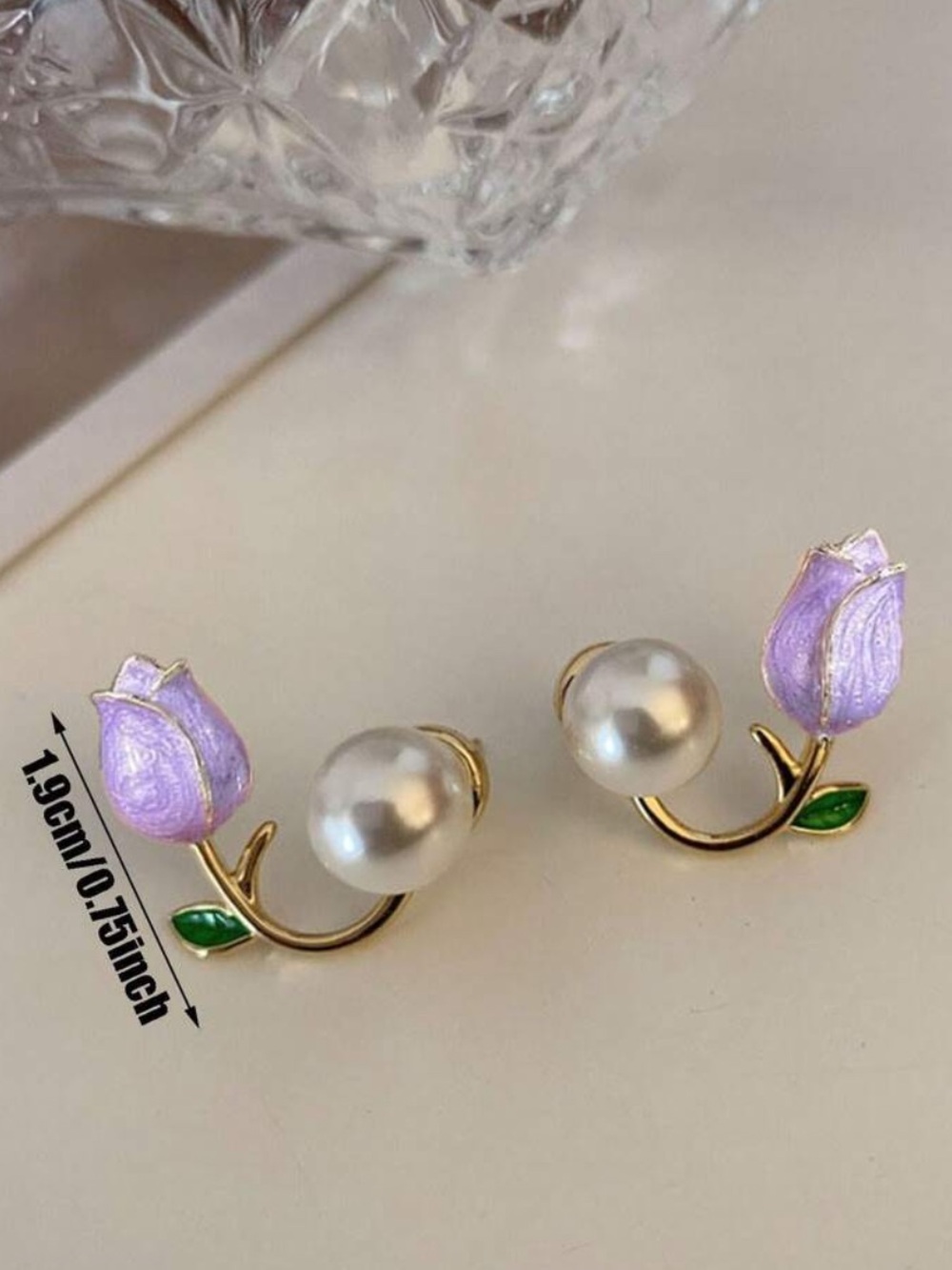 Francesca's Collections Pearl & Lavender Tulip Stud Earrings - Gold